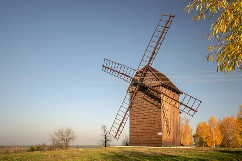 Windmühle „Bronisław“ und Müllerhütte in Duchowo — Foto 2