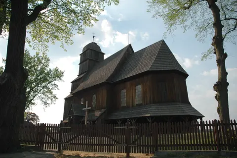 Holzkirche St. Matthias in Trzebicko — Foto 4