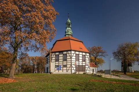 Half-Timbered Churches of Sułów — photo 6