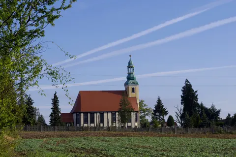 Kirche Mariä Geburt in Wierzchowice — Foto 2