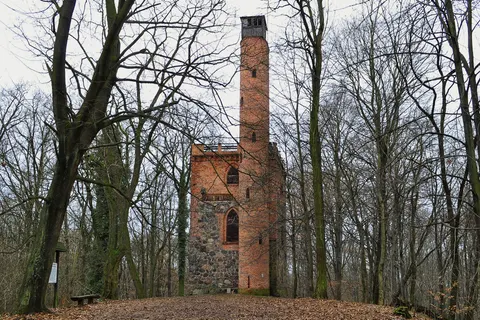 Park-Arboretum Postolin und Naturschutzgebiet Wzgórze Joanny — Foto 5